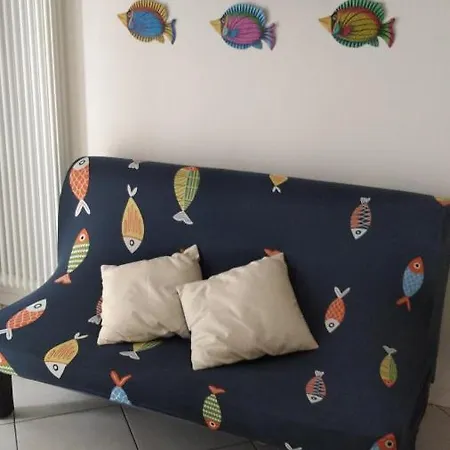 Elegantemare Apartament *