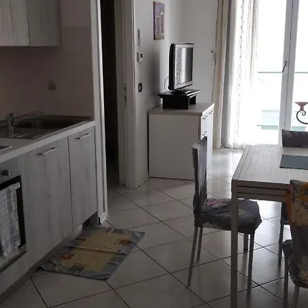 Apartament Elegantemare